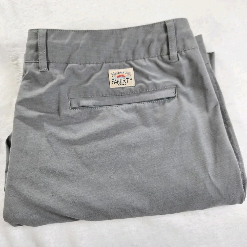 Faherty All Day Short Mens Size 38 9